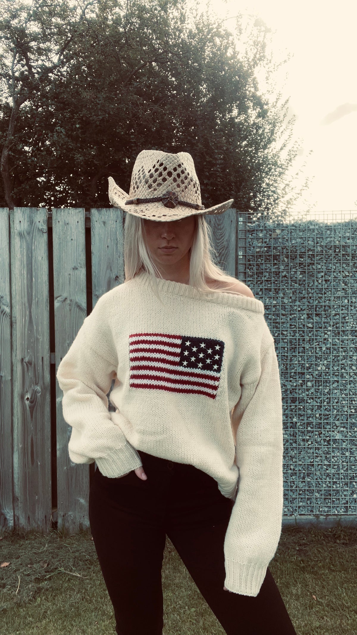 Créme American Spirit Sweater