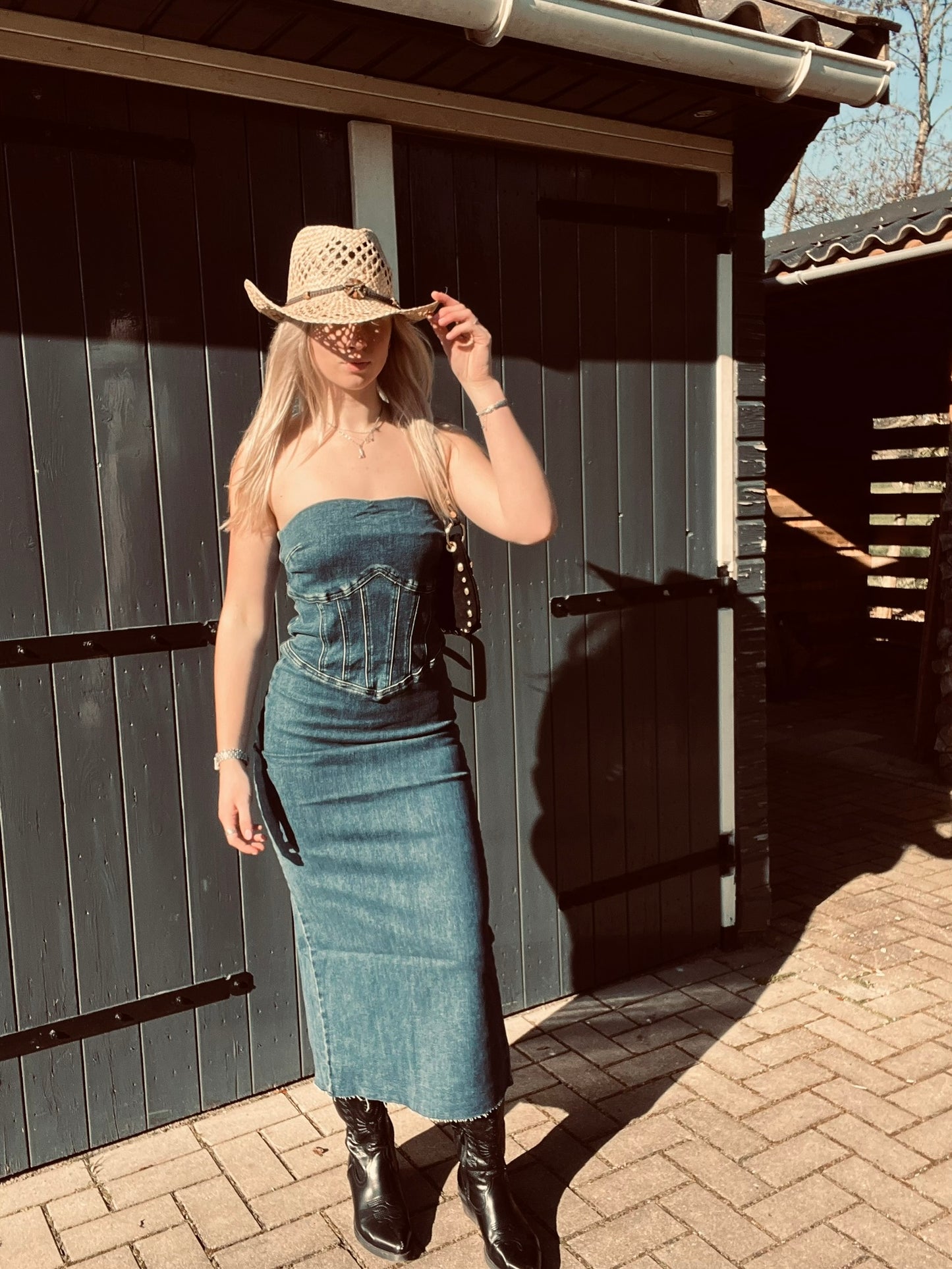 Blauwe Strapless Denim Jurk Met Split